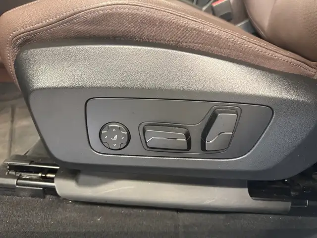 BMW X1 view 6