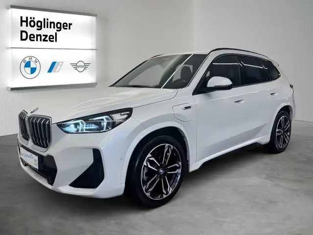 BMW X1 view 2