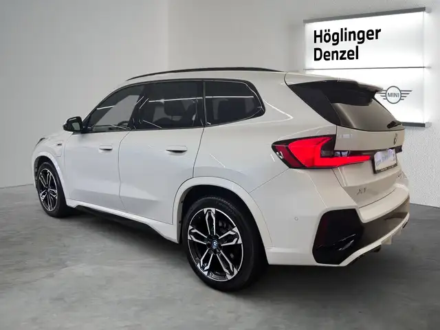 BMW X1 view 10