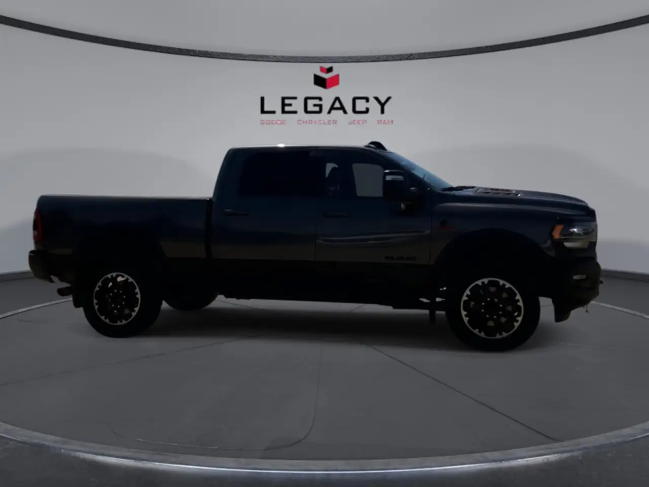 RAM 2500 снимка RAM 2500