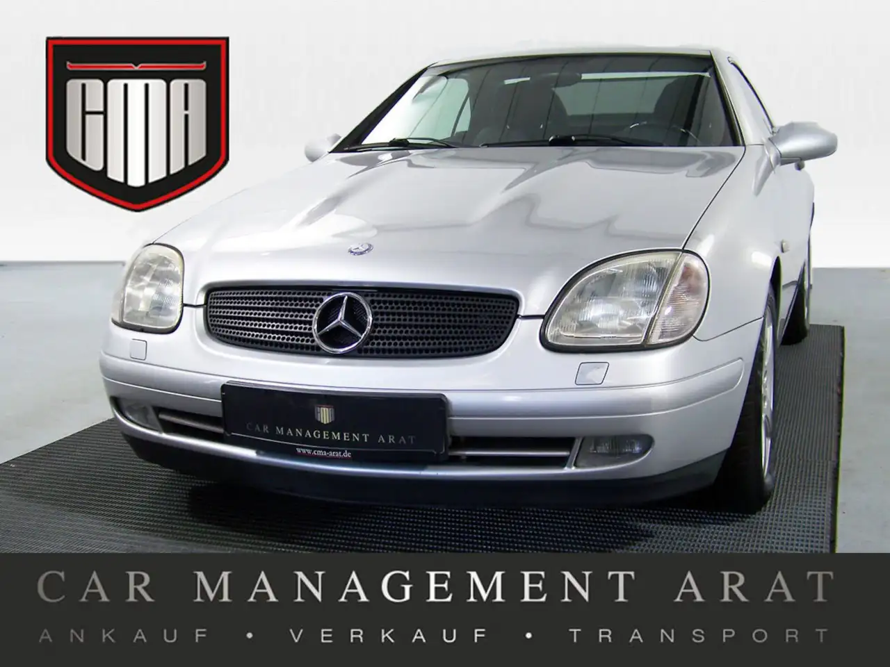 Mercedes-Benz SLK 230