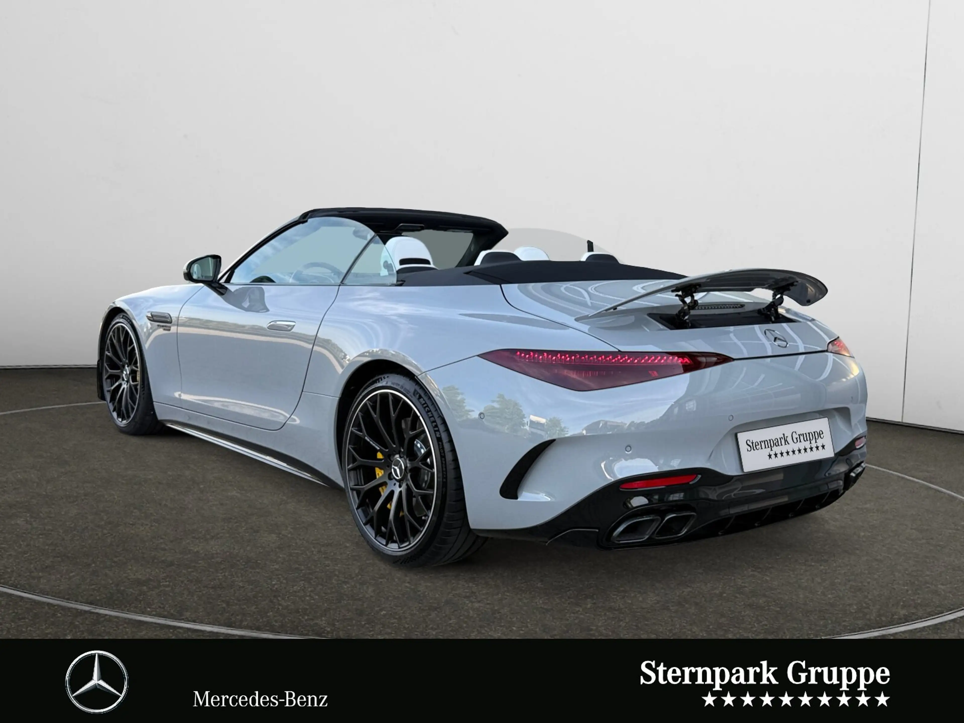 Mercedes-Benz SL 63 AMG SL 63 AMG 4MATIC+ PremPlus Distro+HuD+AERO+Night — photo 3