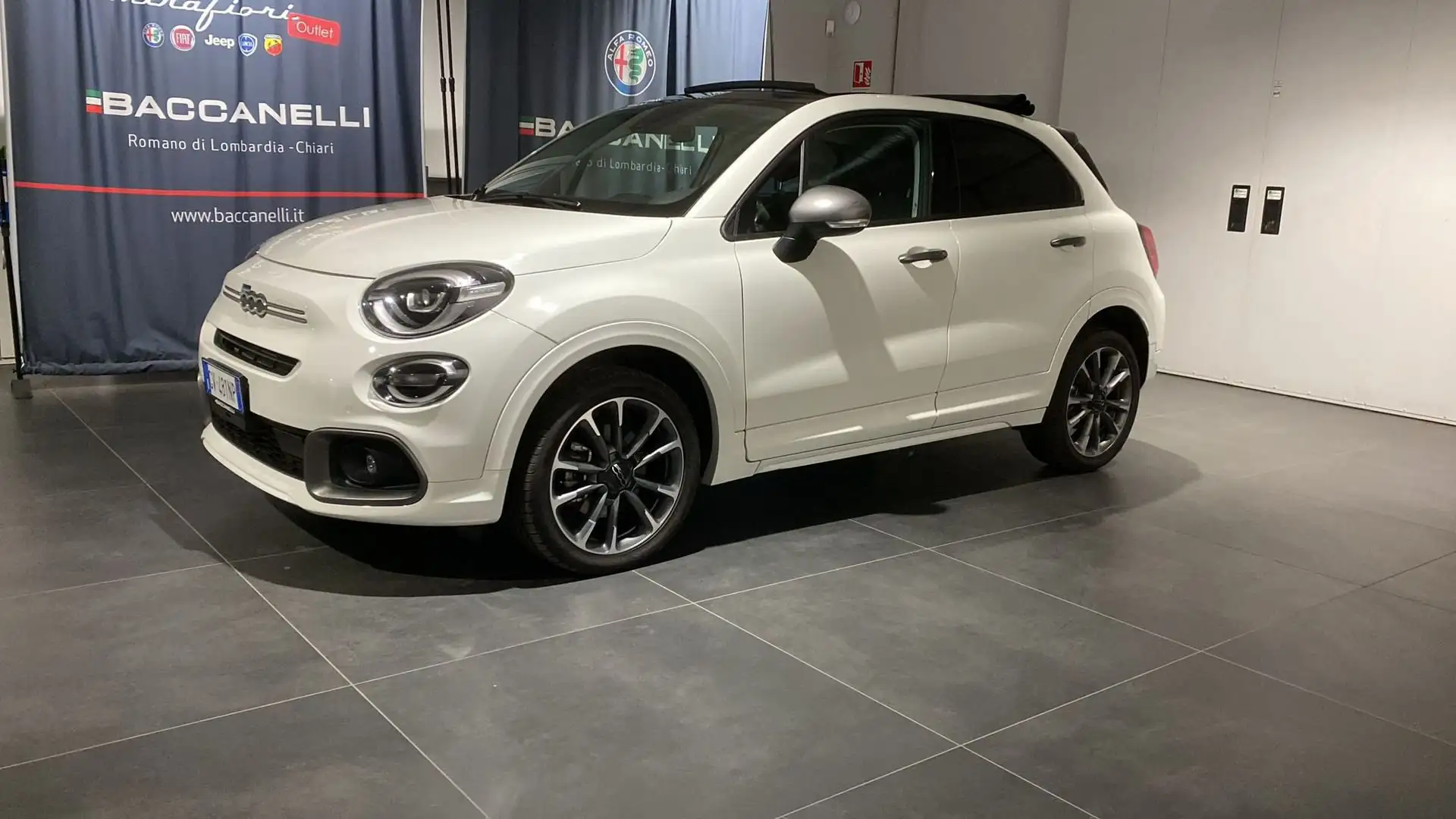 Fiat 500X 1.5 T4 Hybrid 130 CV DCT Dolcevita Bílá - 1