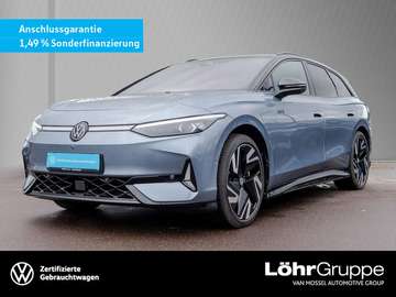 Tourer GTX 4Motion Wärmepumpe, AHK, IDN