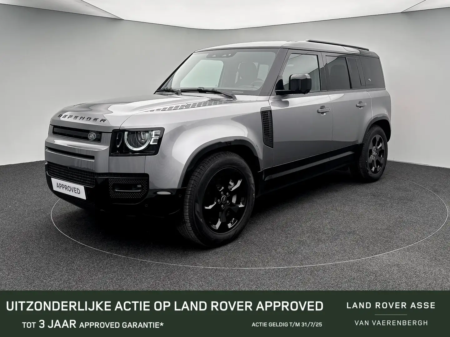 Land Rover Defender 110 D300 X-Dynamic SE Grijs - 1