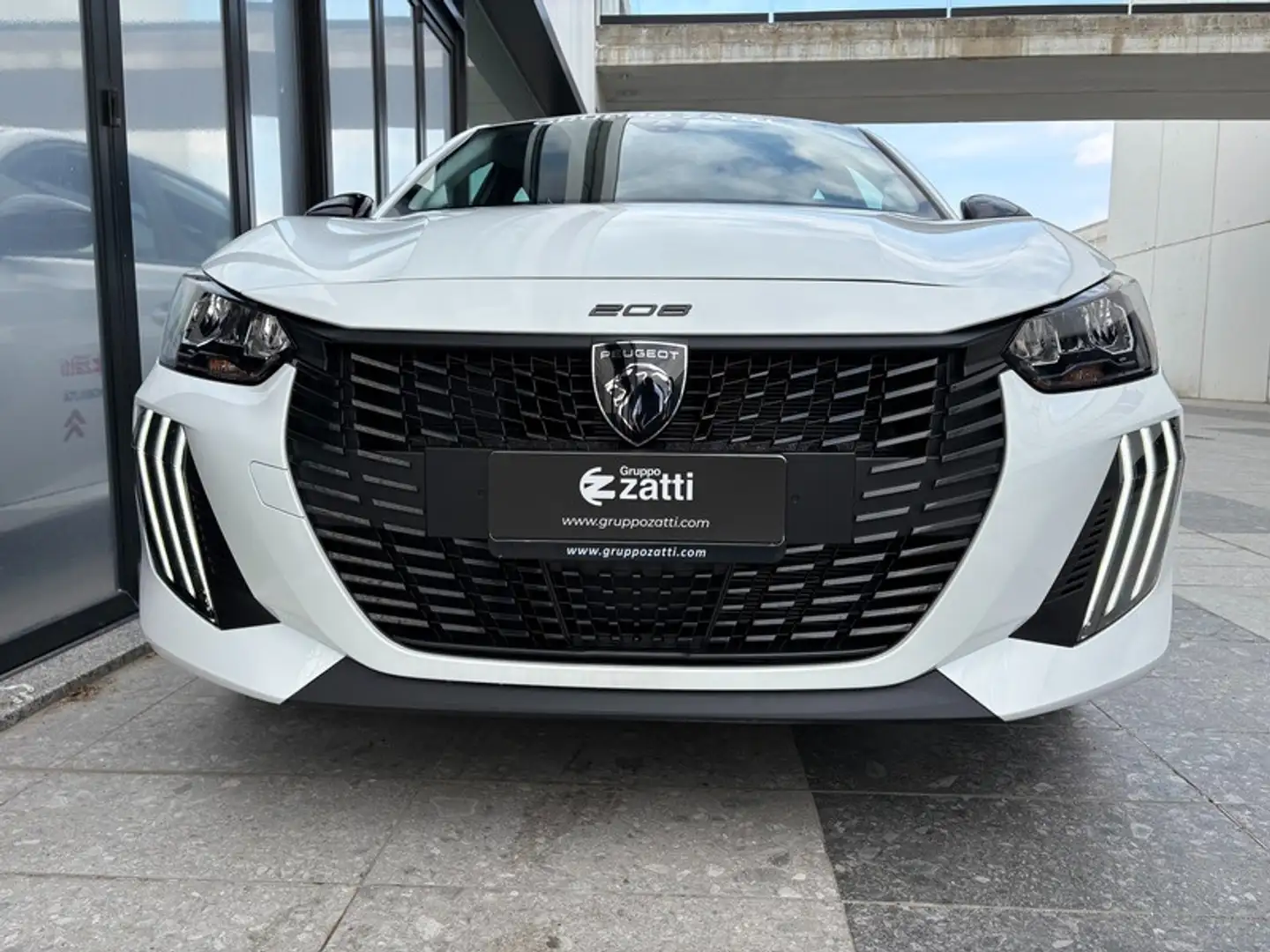 Peugeot 208 1.2 PureTech Style Weiß - 2