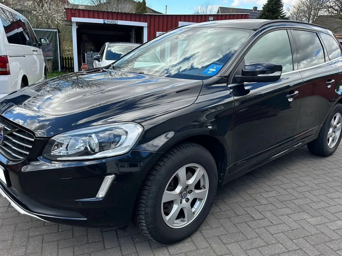 Volvo XC60 D4 Momentum - 1