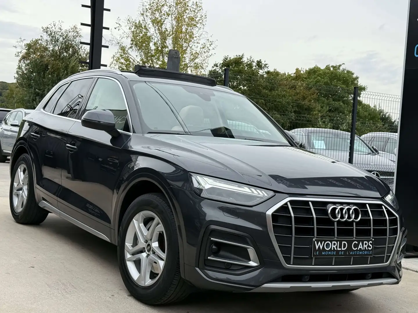 Audi Q5 35.TDI 163CV / BOITE AUTO  / TOIT PANO / COCKPIT / Gris - 2