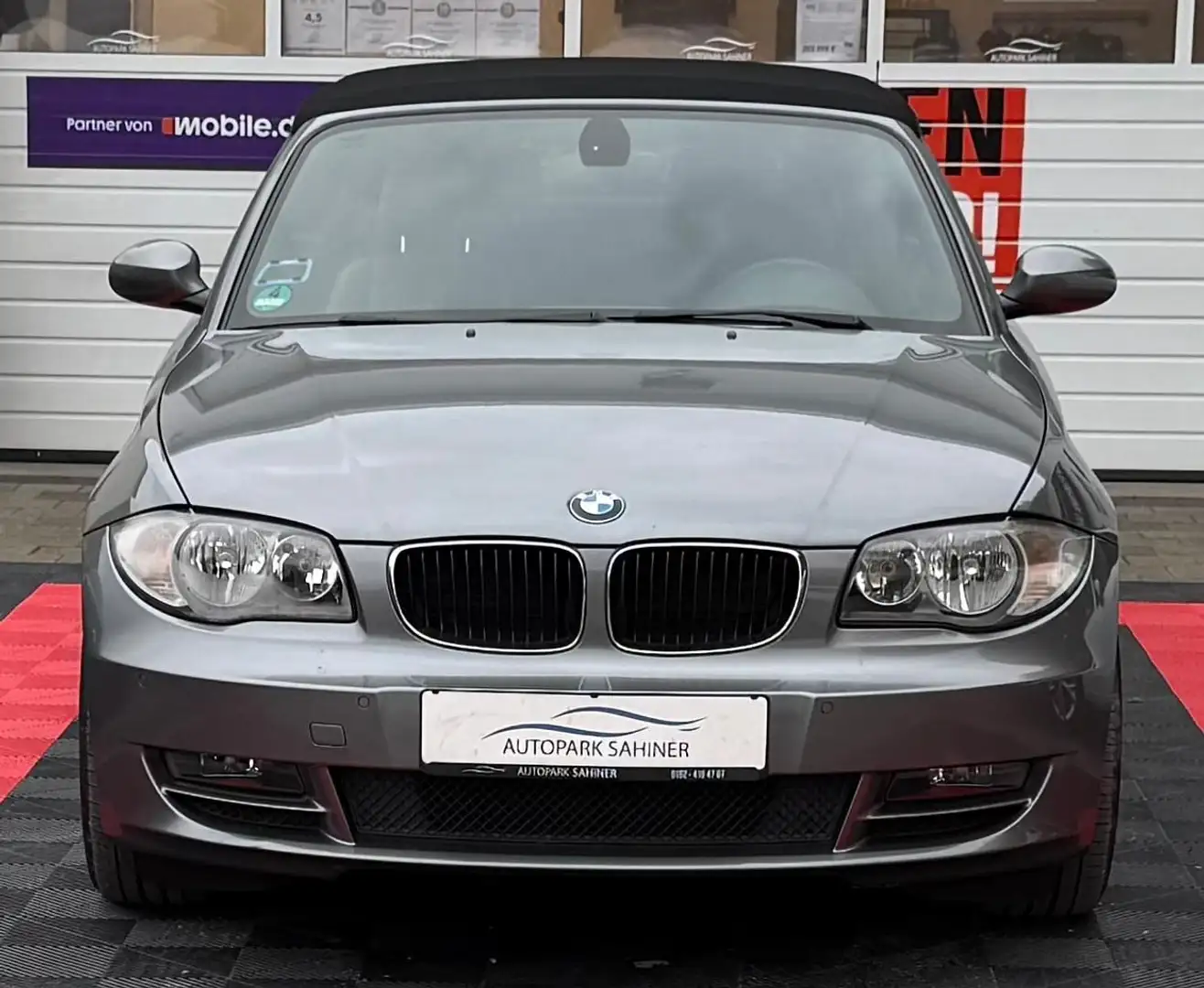 BMW 120 i CABRIO*ADVANTAGE-PAKET*PDC*TÜV 06 2027 Grau - 2