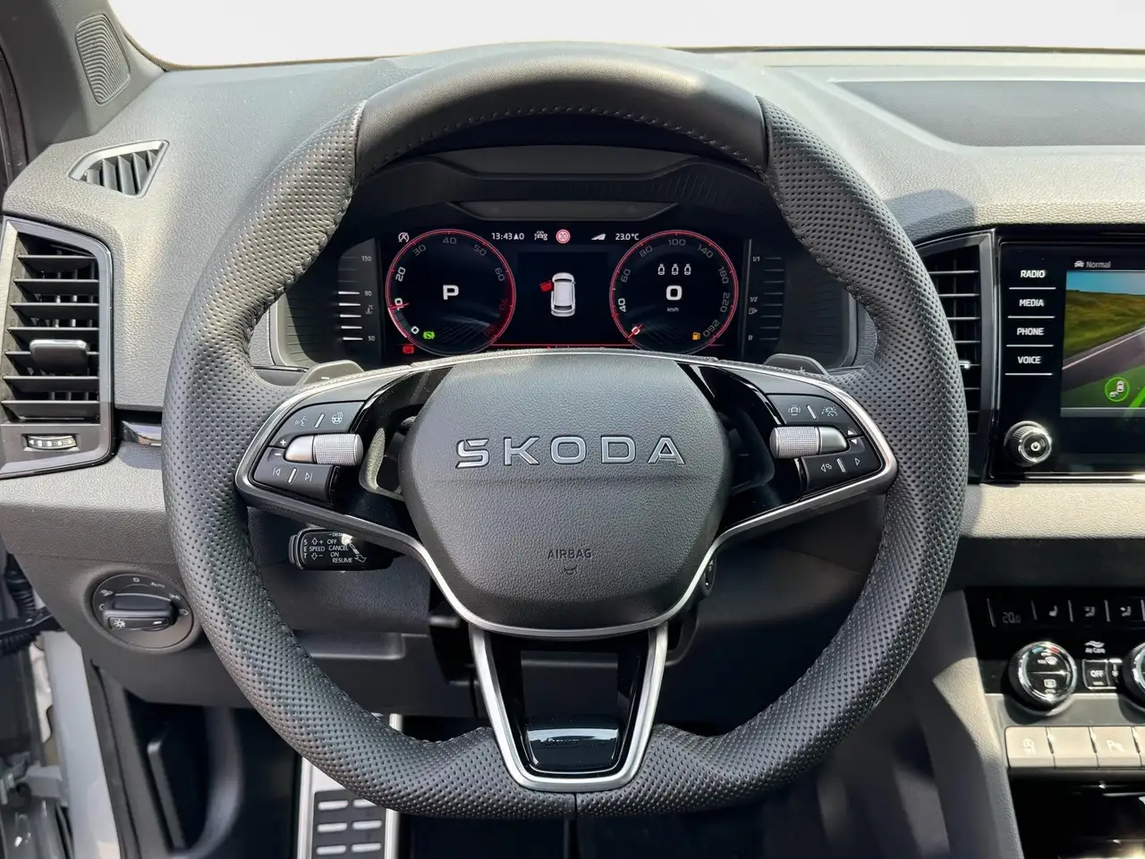 Skoda Karoq 2026 — фото 12
