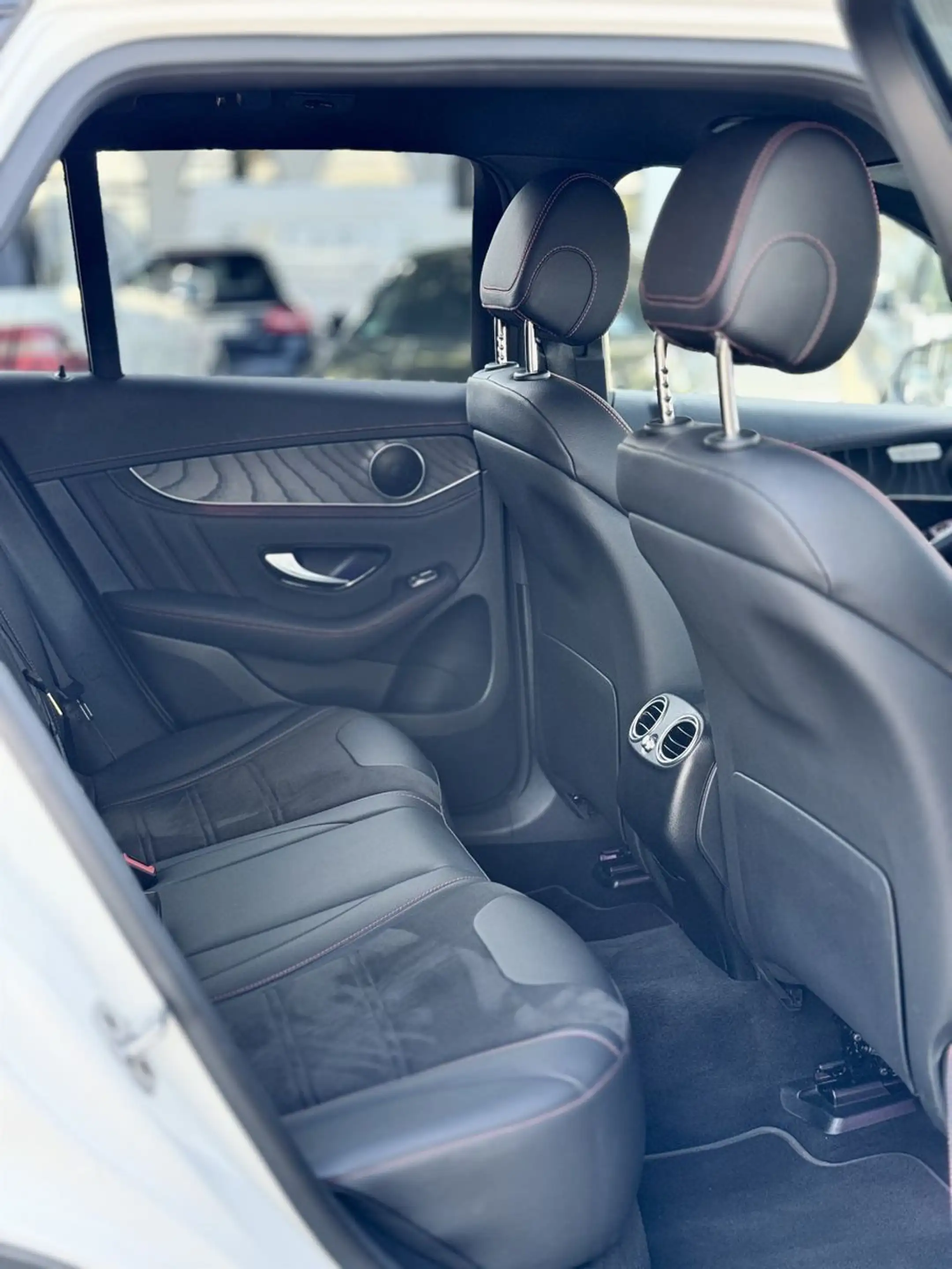 Mercedes-Benz GLC 43 AMG AMG/NIGHT/TEMP/AIRM/20"/ADVANED — photo 13