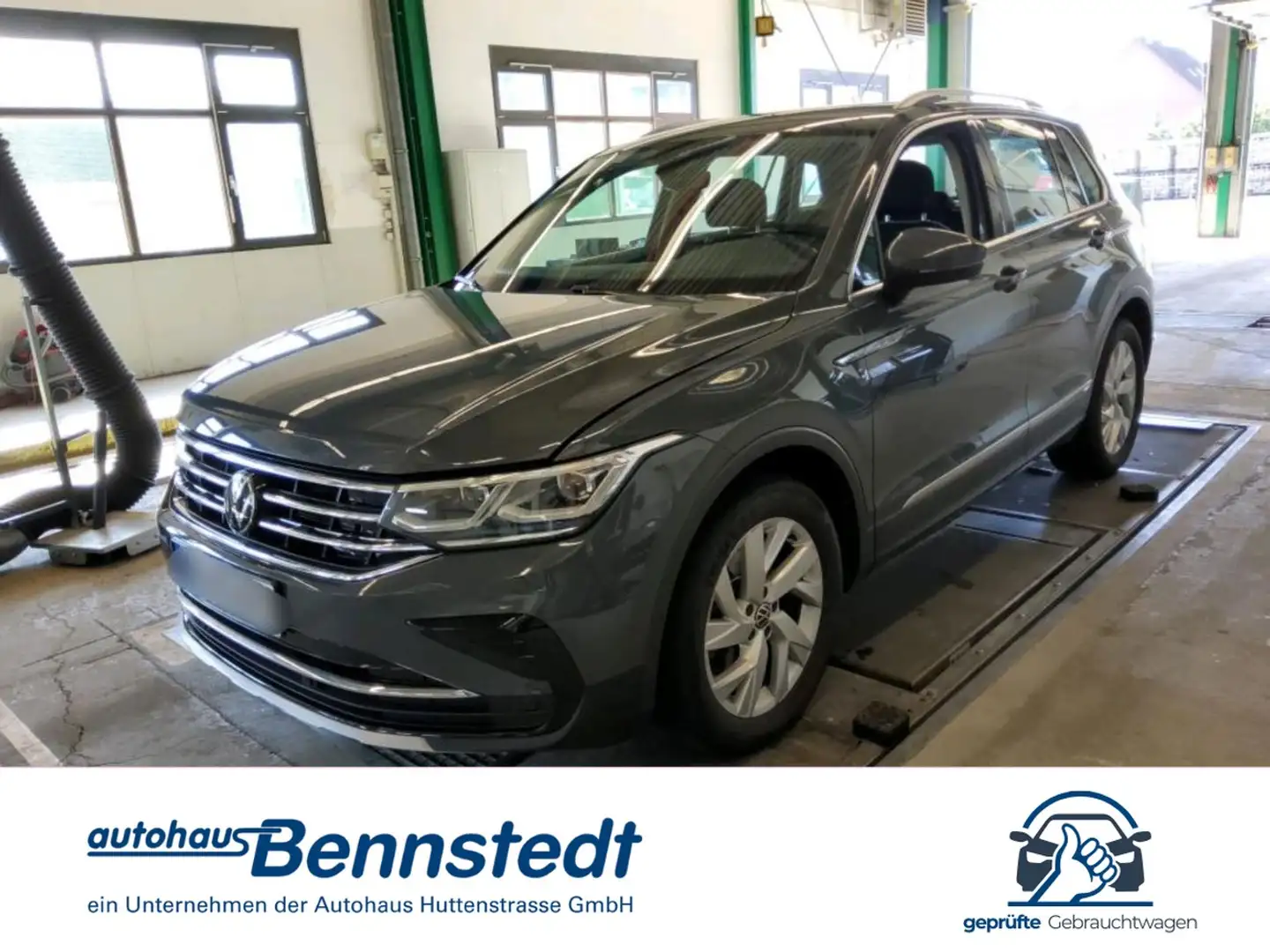 Volkswagen Tiguan 1.5 TSI DSG Elegance MATRIX VIRTUAL KAMERA AHK Grau - 1