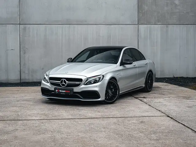 Mercedes-Benz C 63 AMG
