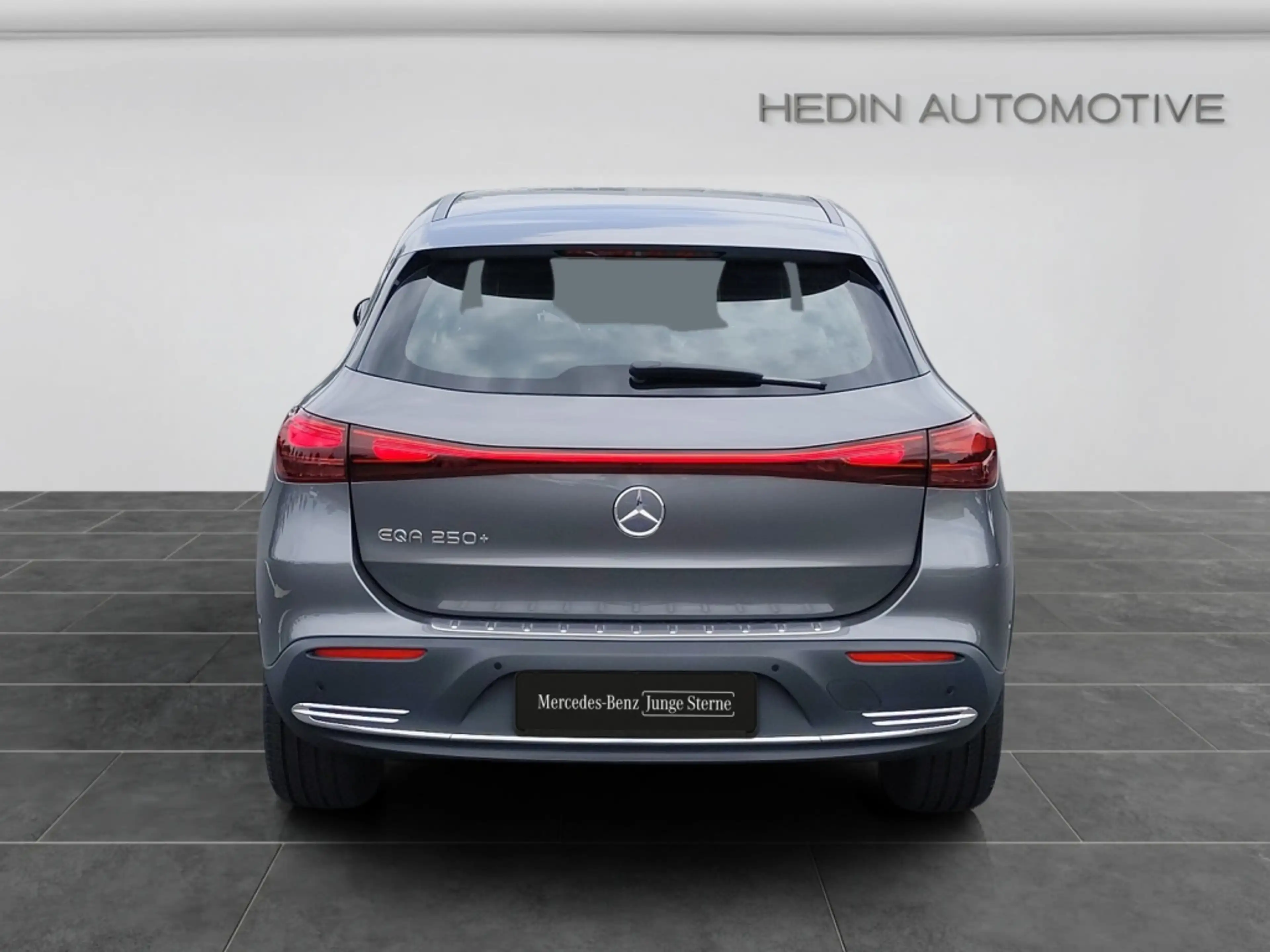 Mercedes-Benz EQA 250 + PROGRESSIVE|DISTR|MBUX|SHZ|360°|KAM — photo 5