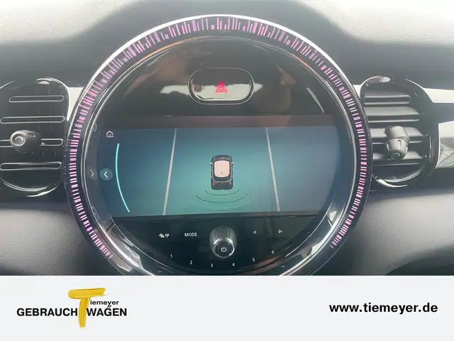 MINI Hatch view 16