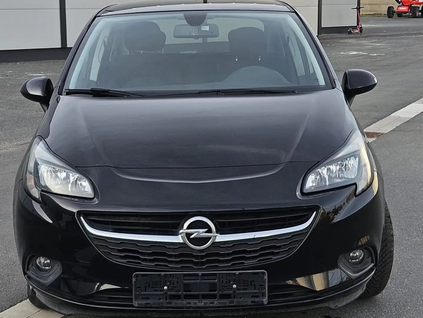 Opel Corsa 1,4 Active Automatik Schwarz - 2