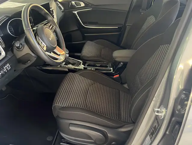Kia Ceed view 7