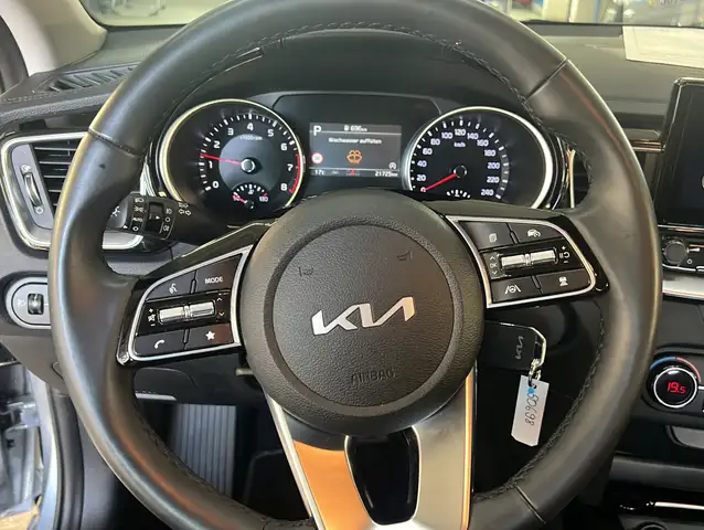 Kia Ceed view 8
