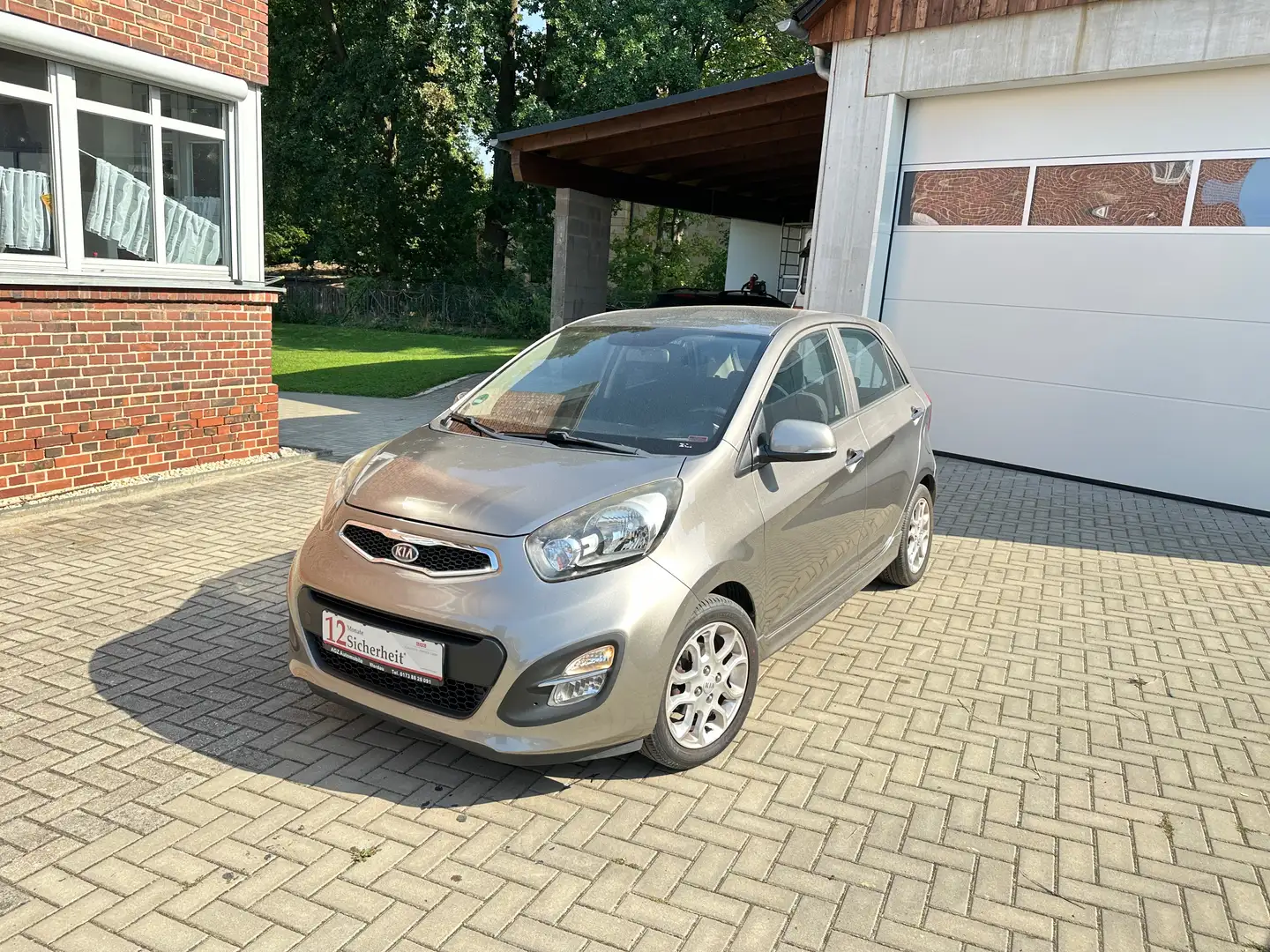 Kia Picanto Spirit Grau - 2