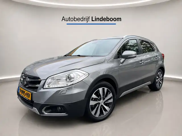 Suzuki SX4 S-Cross 1.6 Exclusive All Season Banden Stoel / verwarming