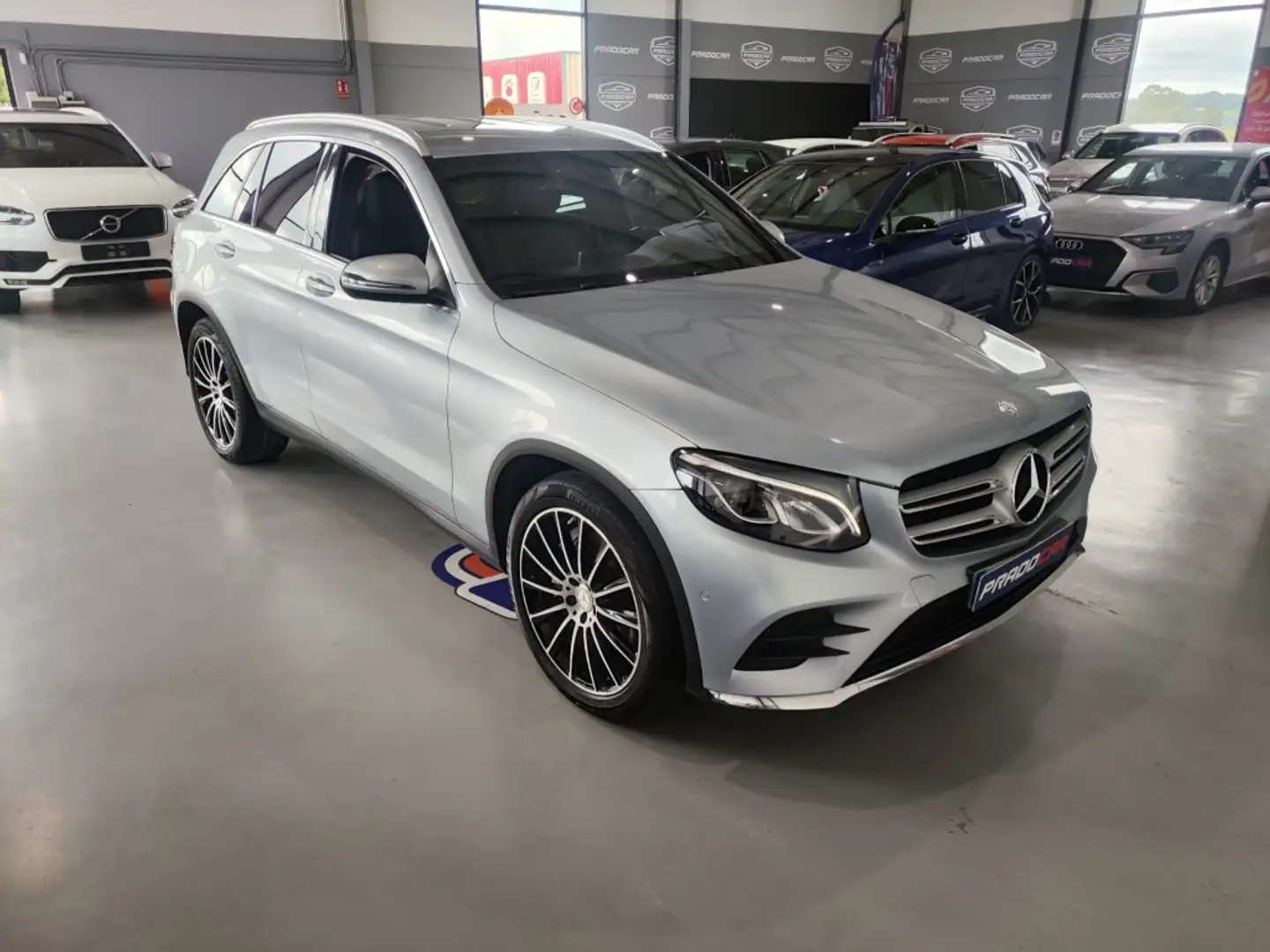 Mercedes-Benz GLC 220 220d 4Matic Aut. Blau - 1