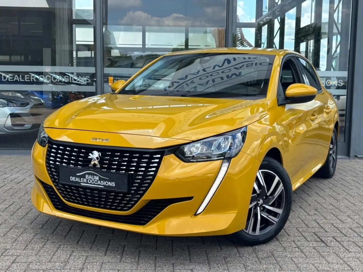 Peugeot 208 1.2 PT ALLURE PACK 100PK AIRCO NAVI VIRTUAL PDC-CA Geel - 1