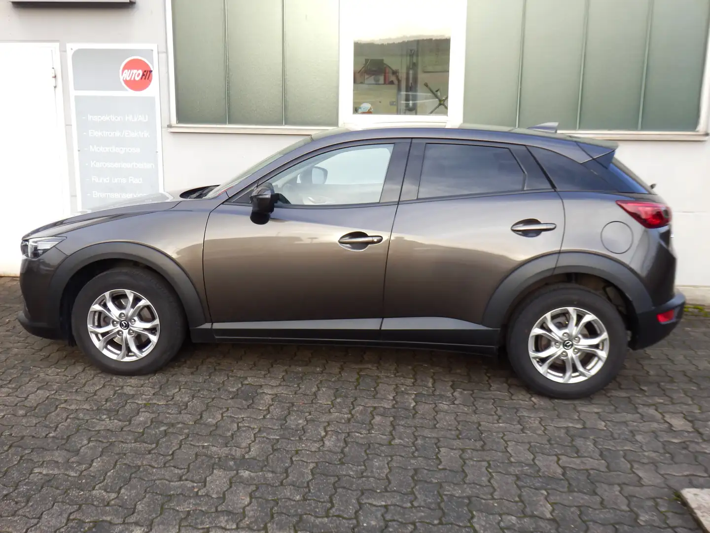 Mazda CX-3 CX-3 SKYACTIV-G 121 FWD Center-Line + Tourin-Paket Grau - 2