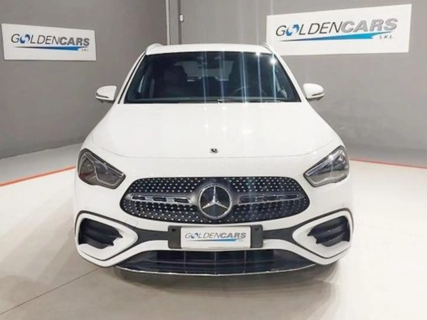 Mercedes-Benz GLA 220 D Premium Plus 4matic MY 2024 Blanc - 2