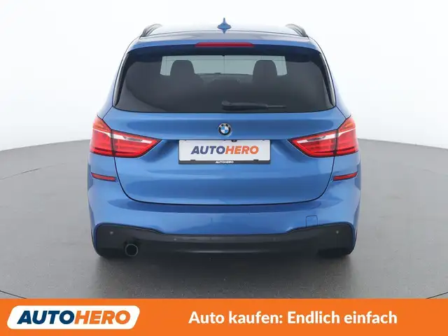 BMW 2 Series view 5