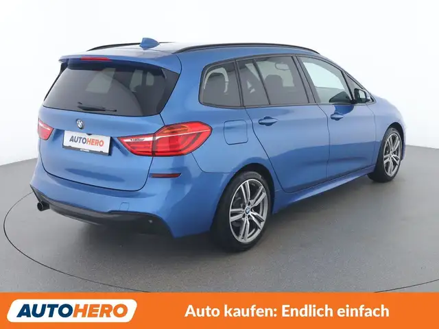 BMW 2 Series view 6