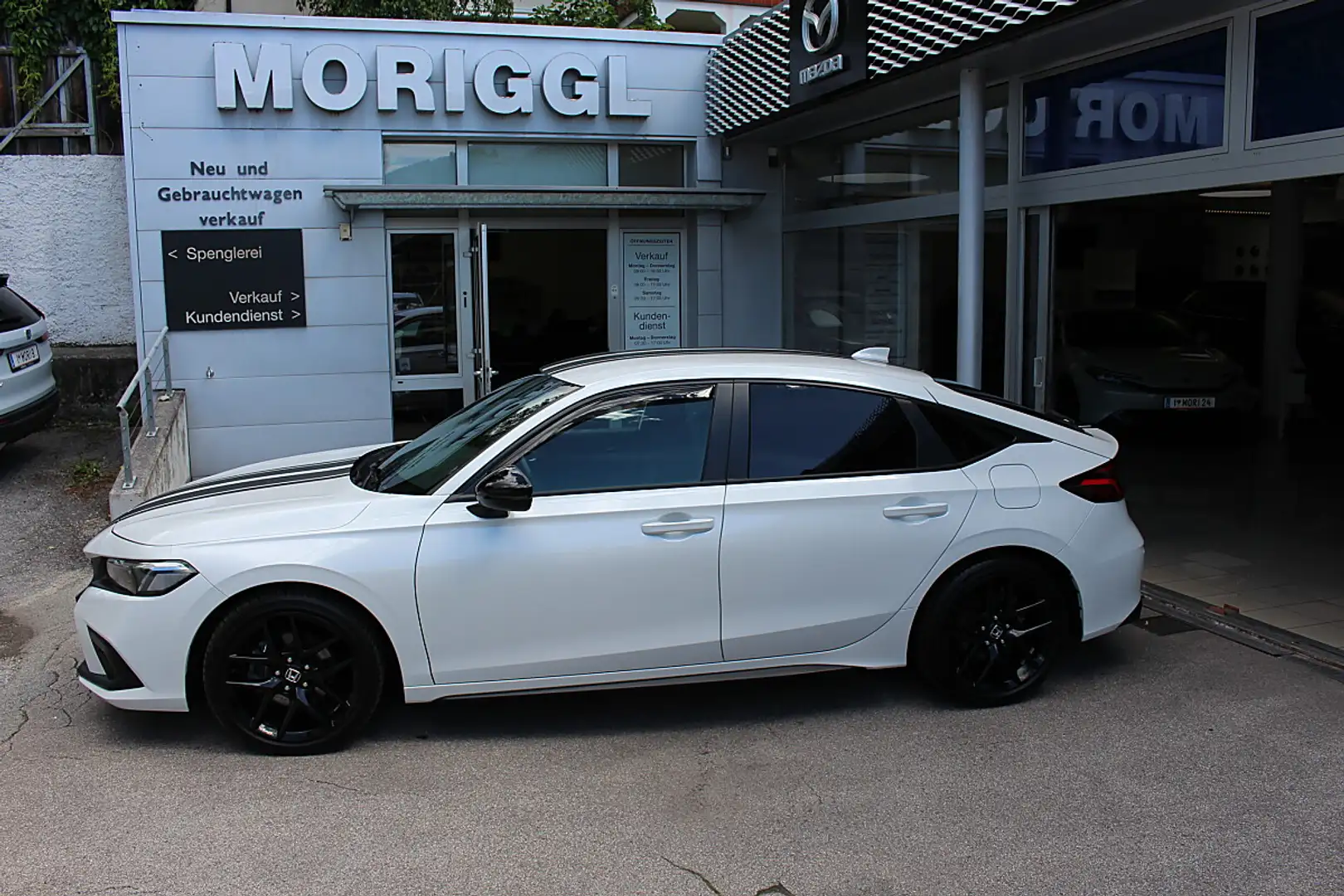 Honda Civic 2.0 i-MMD Hybrid Sport e-CVT Aut. Weiß - 1