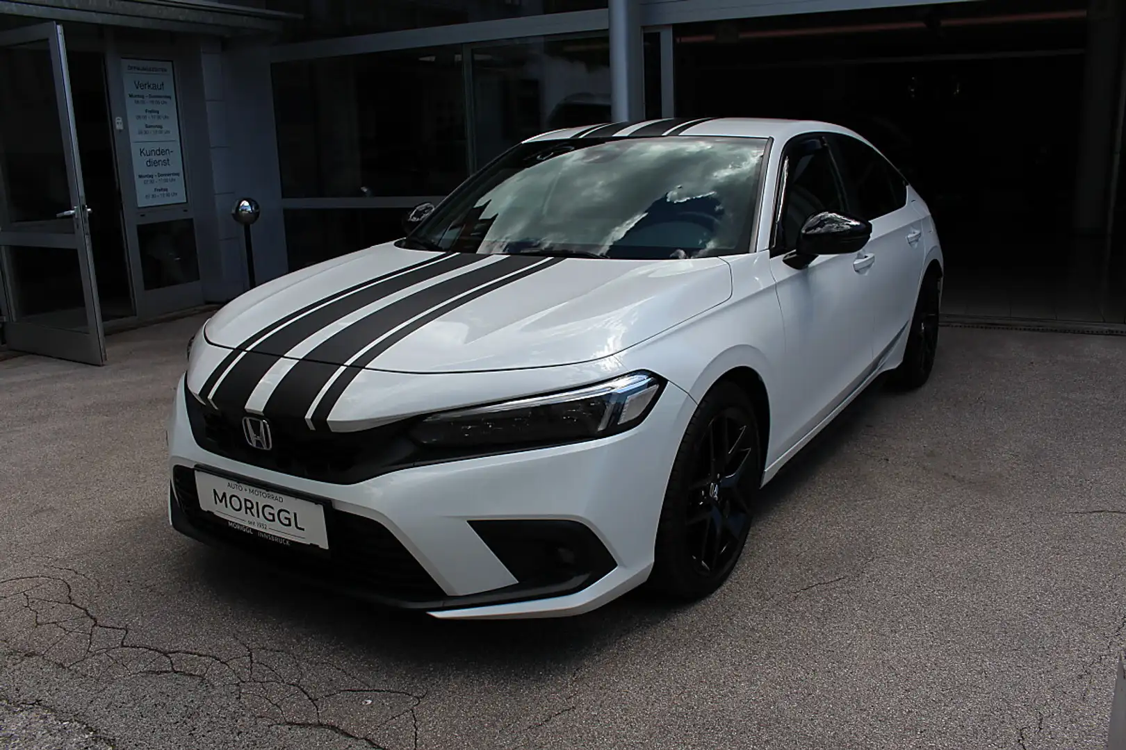 Honda Civic 2.0 i-MMD Hybrid Sport e-CVT Aut. Weiß - 2