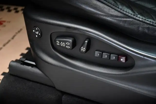 BMW X5 view 11