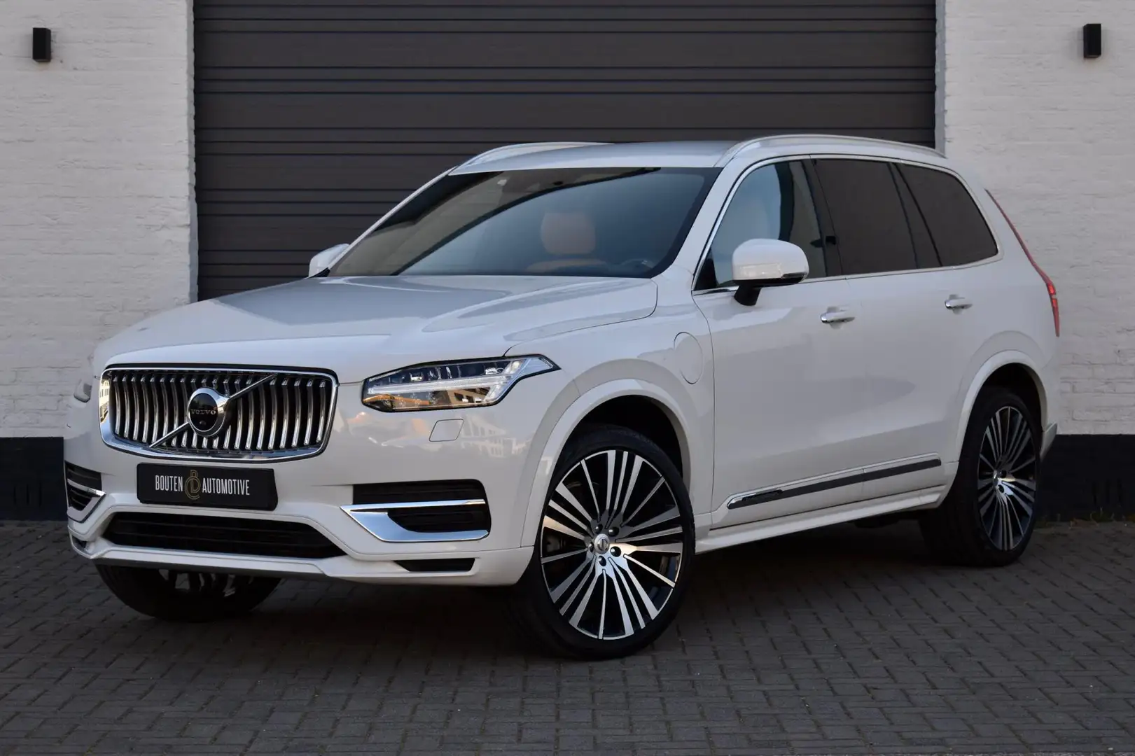 Volvo XC90 2.0 T8 Twin Engine AWD Inscription Intro Edition | Bianco - 1