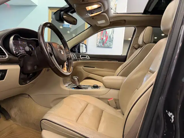 Jeep Grand Cherokee view 7