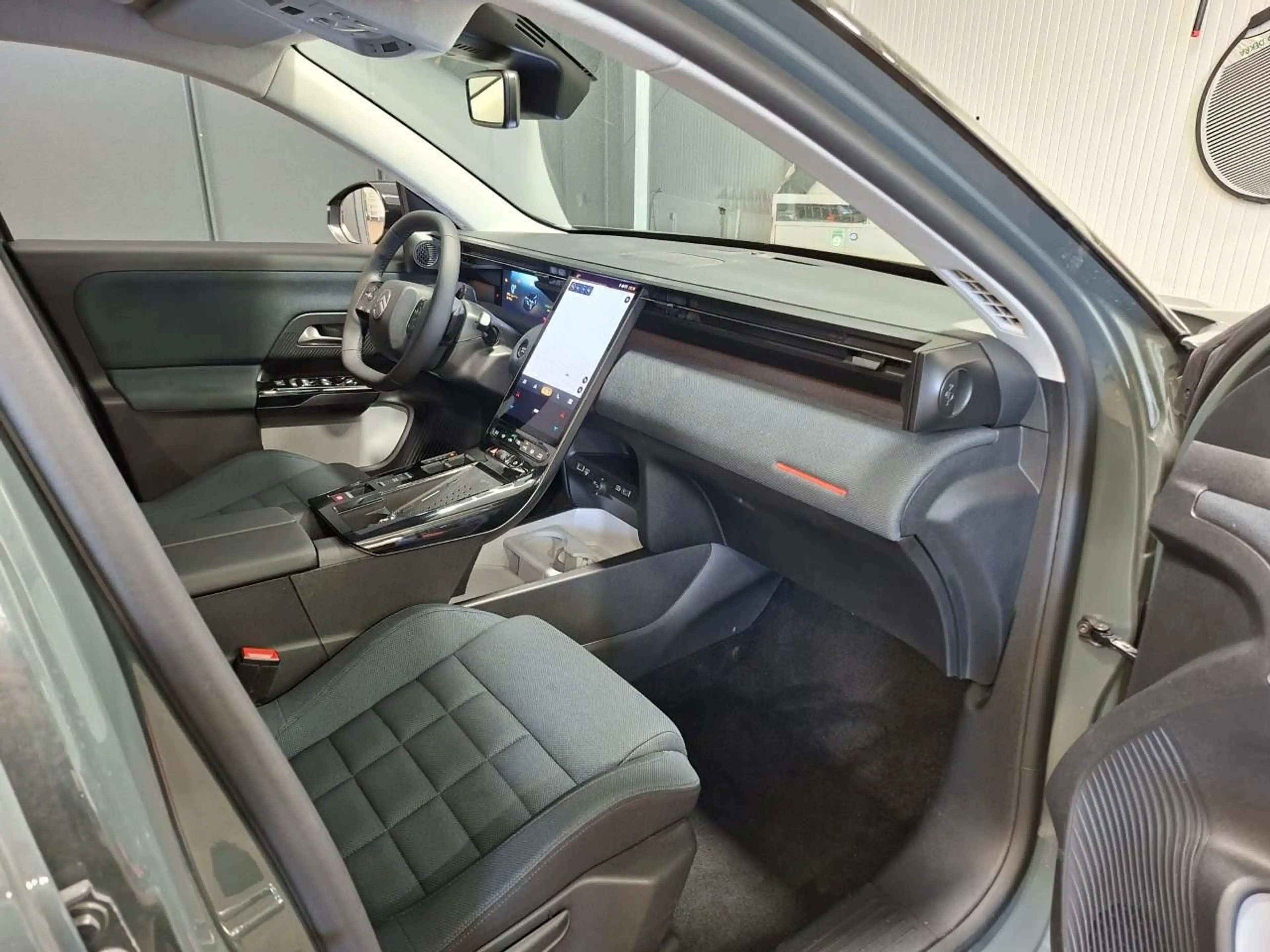 Citroen C5 Aircross Hybrid *NEUES MODELL* 145PS PLUS* — photo 4