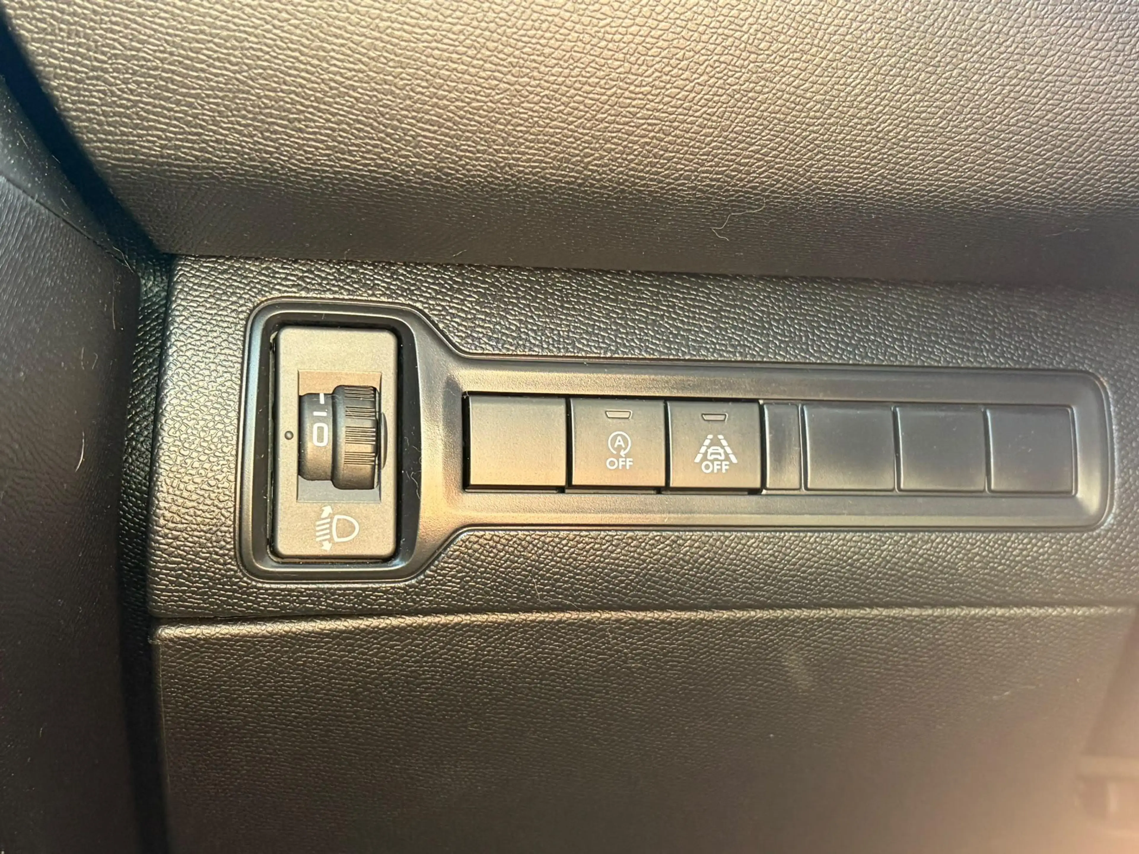 Peugeot 308 SW 1.2 PureTech Blue Lease Premium KEYLESS - PANO — photo 22