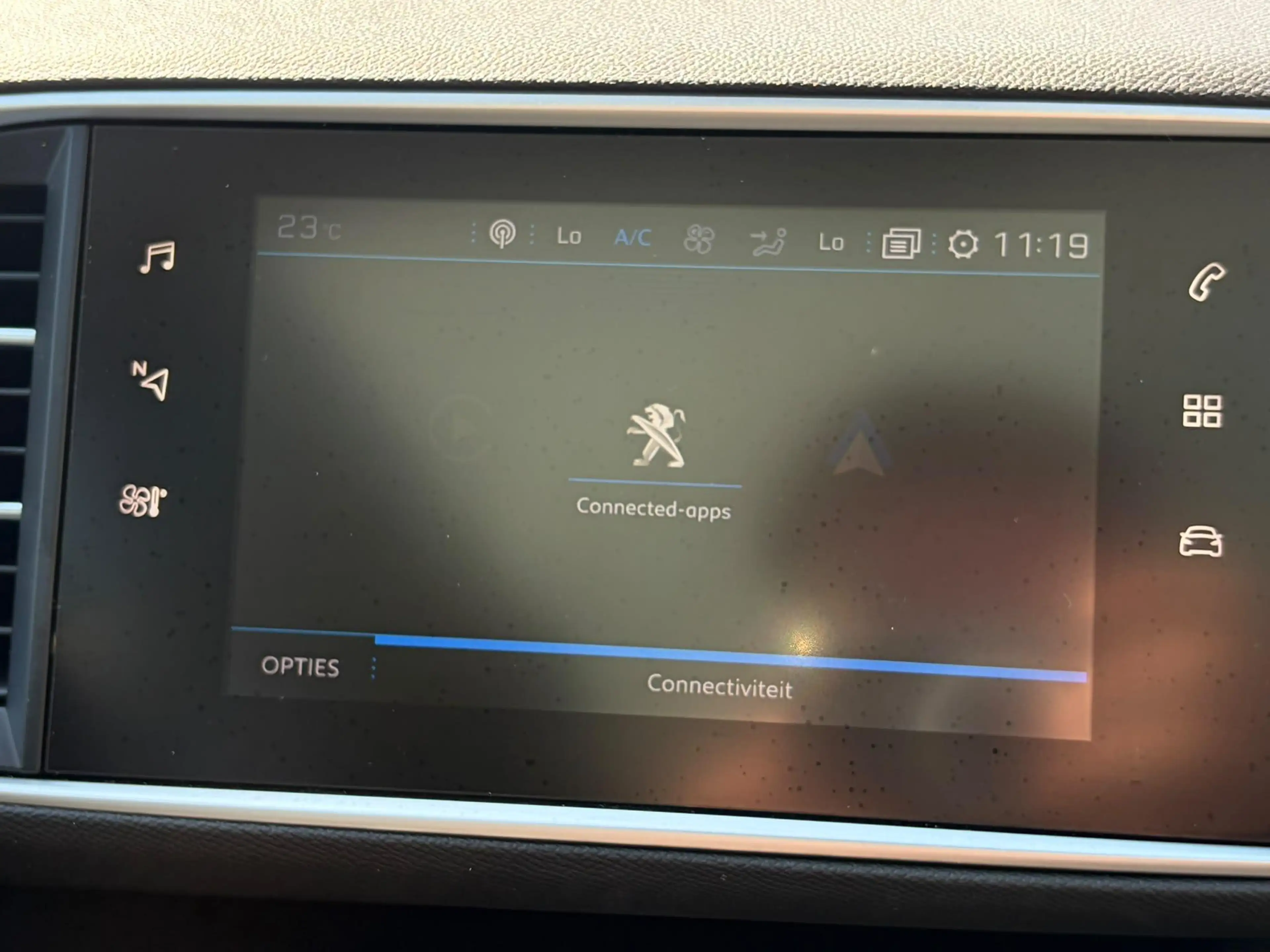 Peugeot 308 SW 1.2 PureTech Blue Lease Premium KEYLESS - PANO — photo 10