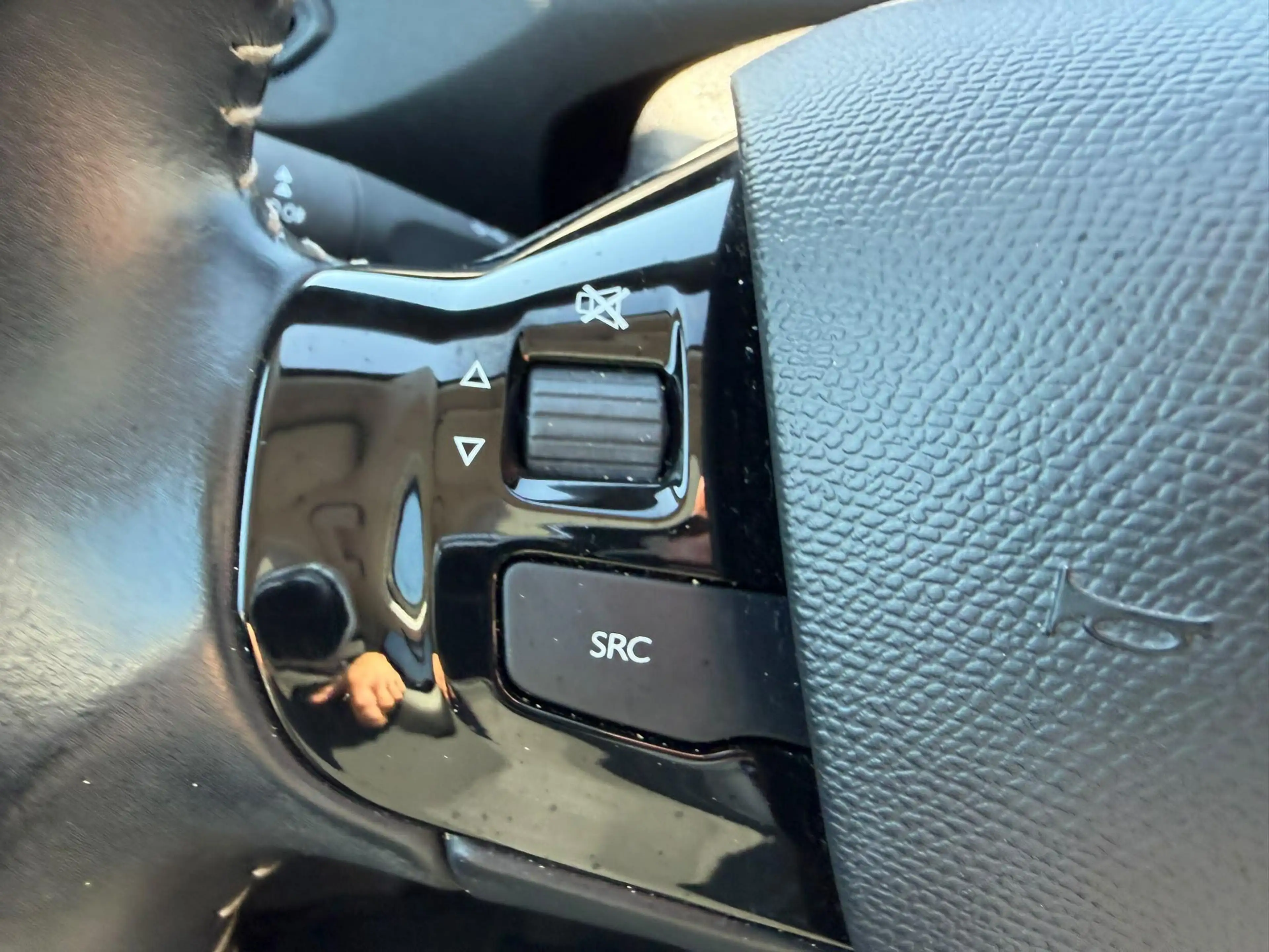 Peugeot 308 SW 1.2 PureTech Blue Lease Premium KEYLESS - PANO — photo 21