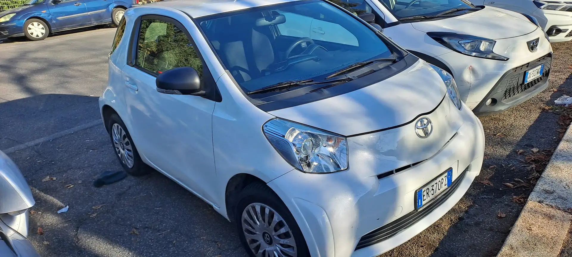 Toyota iQ iQ 1.0 Sol cvt Bianco - 1