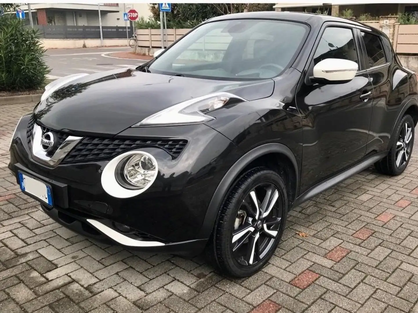 Nissan Juke 1.5 dci 110cv EURO 6 TRATTABILE NEOPATENT Black - 1