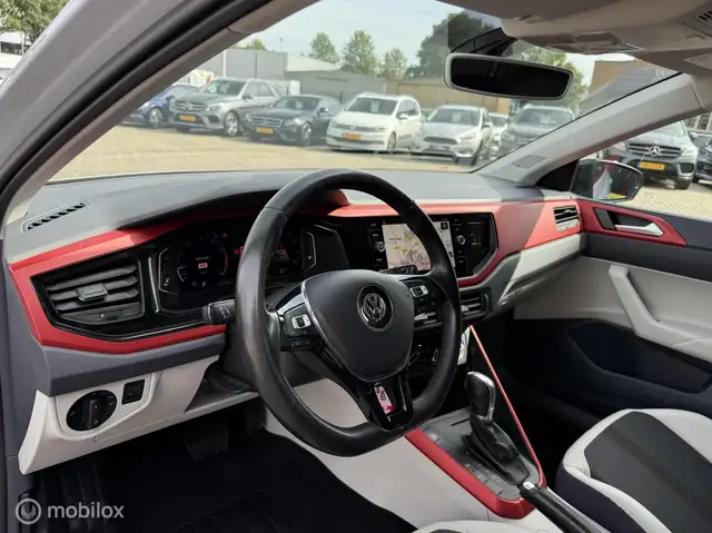 Volkswagen Polo view 11