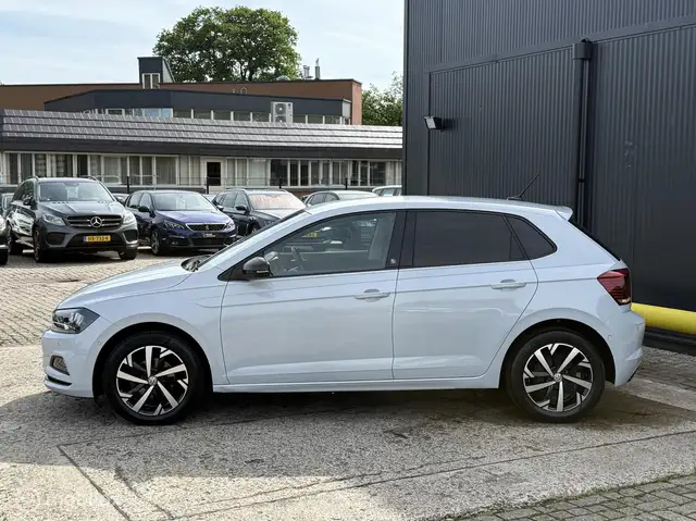 Volkswagen Polo view 7