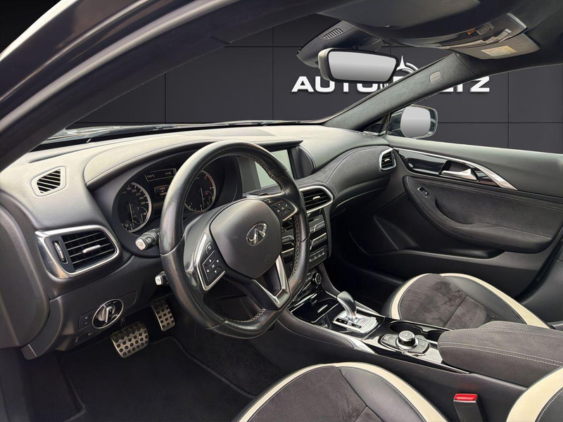 Infiniti Q30 2.2 d AWD Premium LED NAVI — photo 9