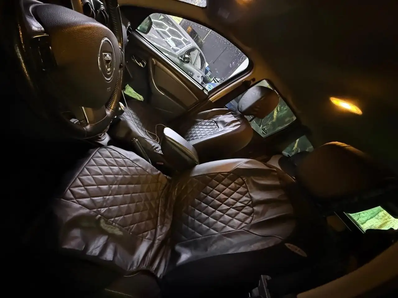 Dacia Duster — photo 8