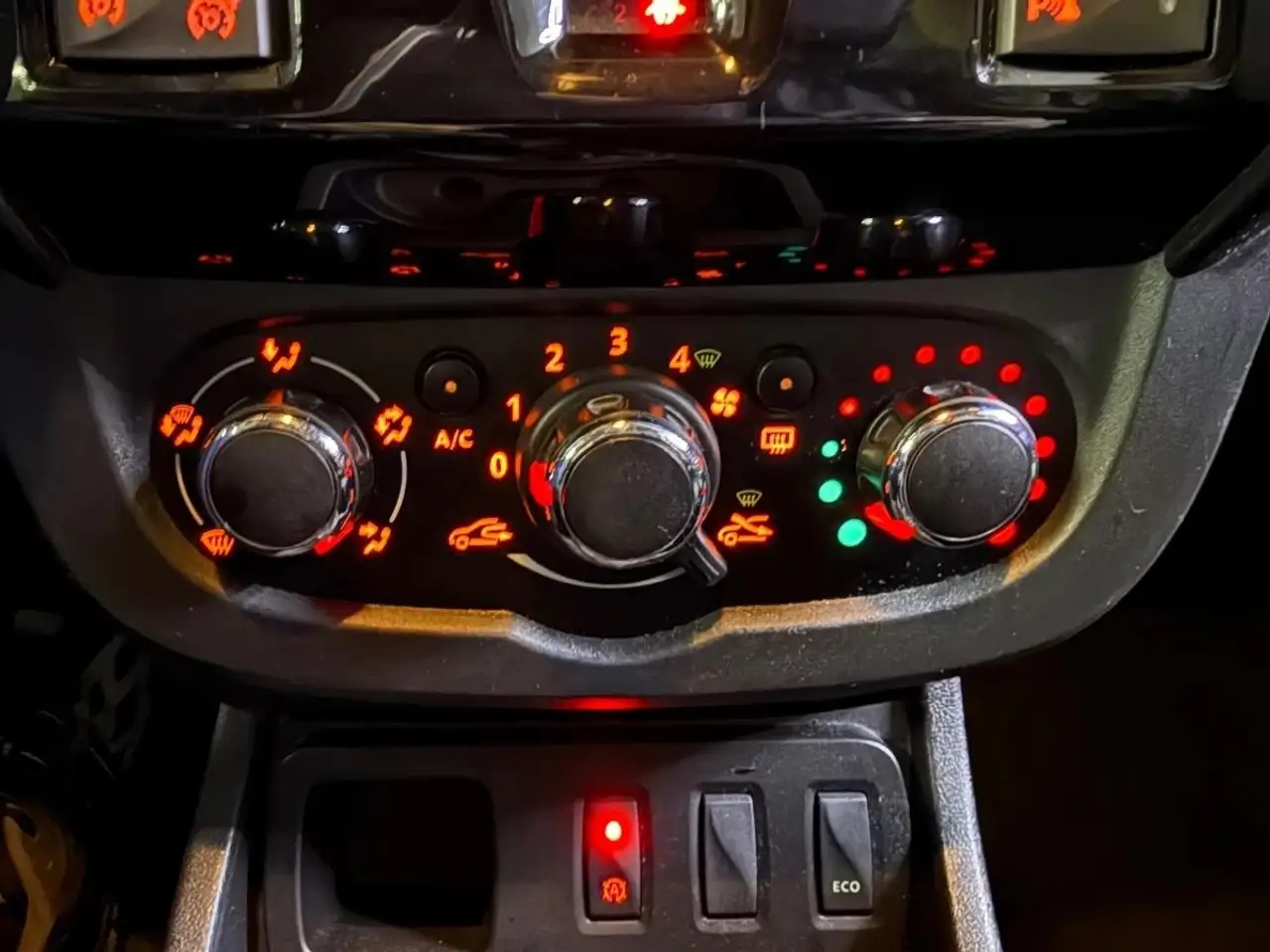 Dacia Duster — photo 37