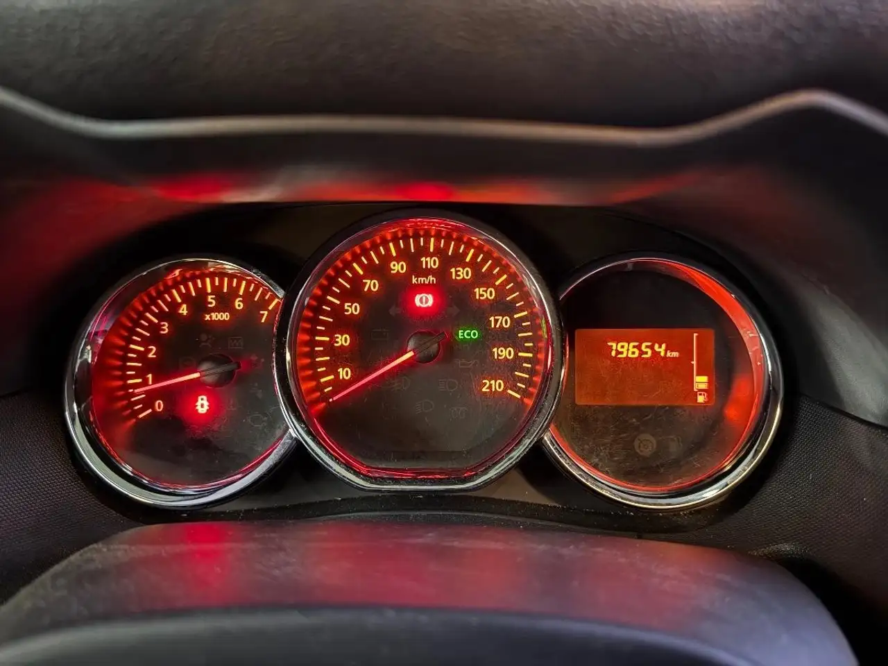 Dacia Duster — photo 28