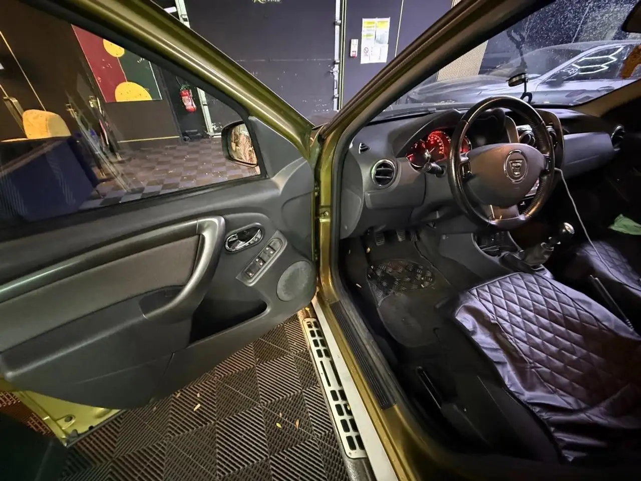 Dacia Duster — photo 31