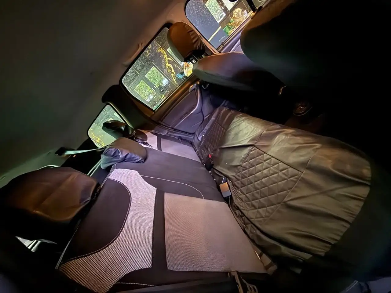 Dacia Duster — photo 13