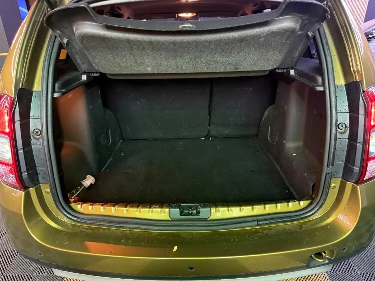 Dacia Duster — photo 12